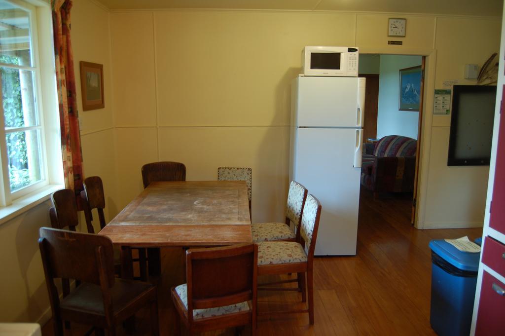 Wheatly Downs Farmstay And Backpackers Hawera Eksteriør billede
